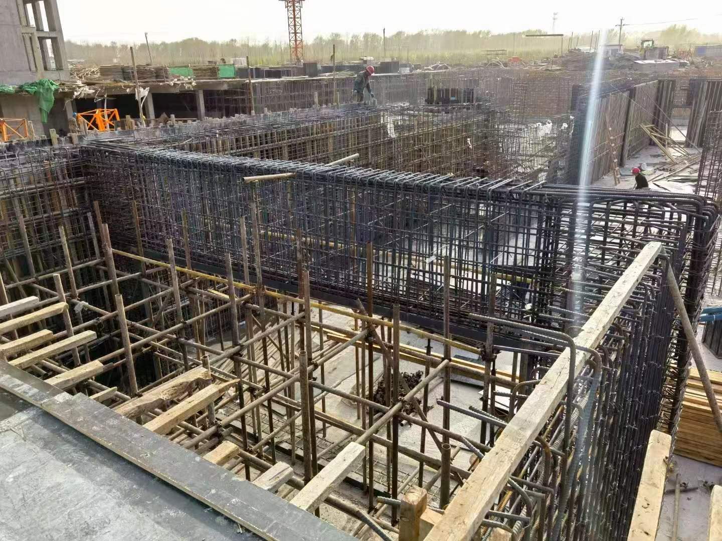 昌黎建筑基础筏板施工时混凝土有哪些常见问题?